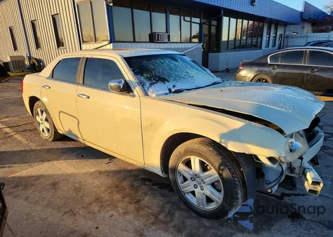 2006 Chrysler 300C from USA, damaged, VIN 2C3KK63H56H163467